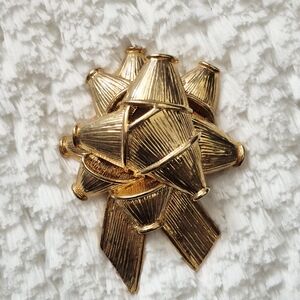 Vintage Monet Bow Tie Ribbon Brooch Pin